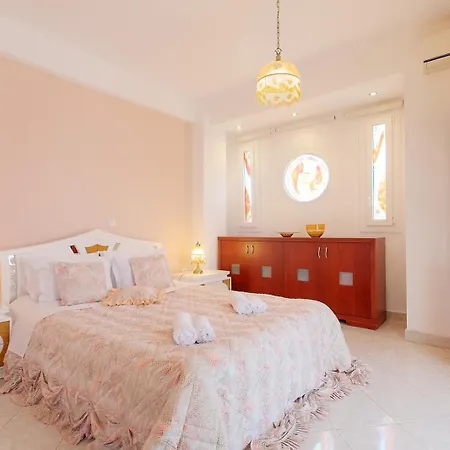 Prime Luxury Front Nea Vrasna