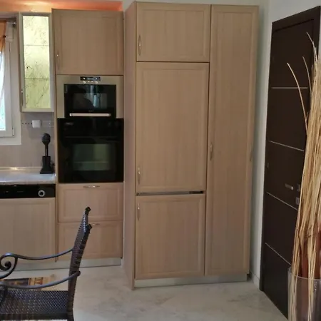 Prime Luxury Front וילה