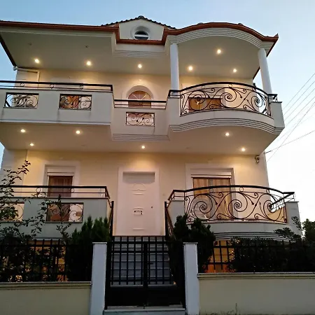 Βίλα Prime Luxury Front