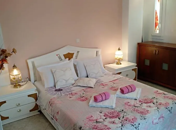 Prime Luxury Front Villa