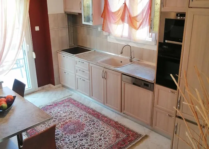 Prime Luxury Front Villa