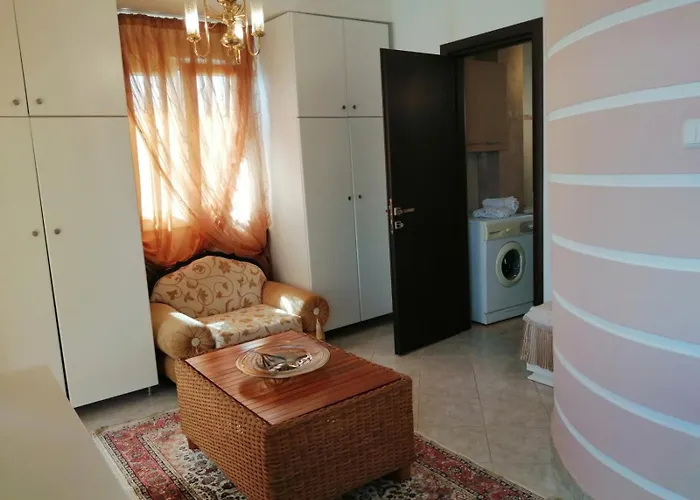 Prime Luxury Front Villa *