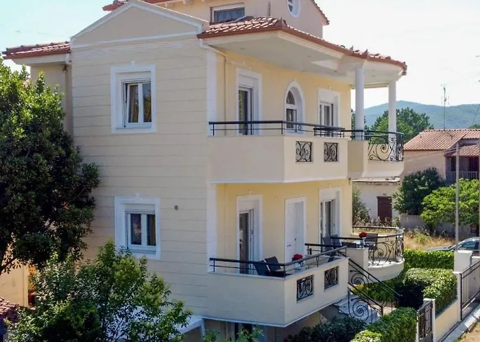 Prime Luxury Front *