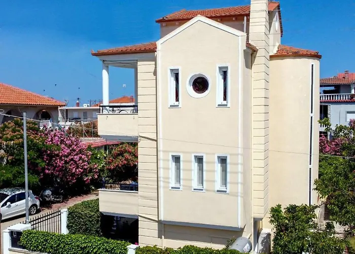 Prime Luxury Front *